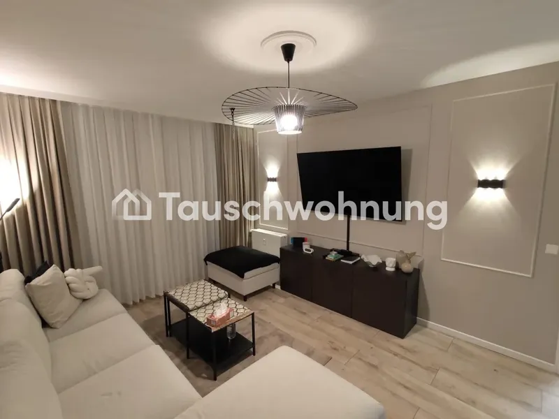 Tauschwohnung: 3-Zimmer Wohnung am Alexanderplatz, suchen ab 4 Zimmer — photo 1